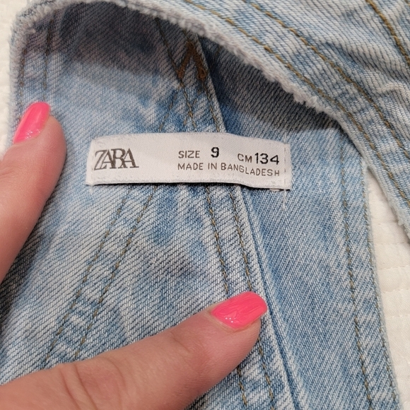 Zara kids denim shortalls short overalls. Size 9 (134 cm) - Picture 2 of 16